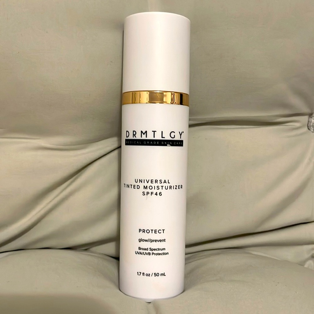 DRMTLGY Tinted Moisturizer SPF 46